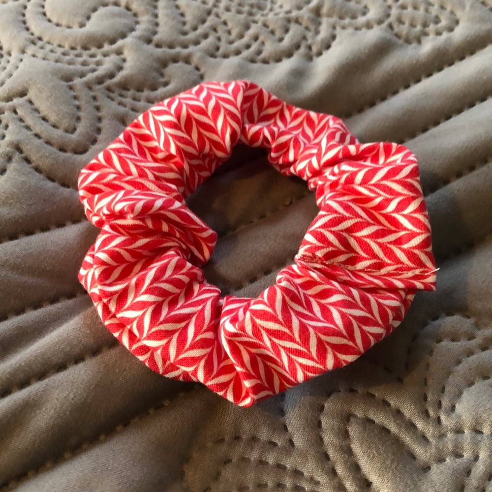 100% Handmade Scrunchie